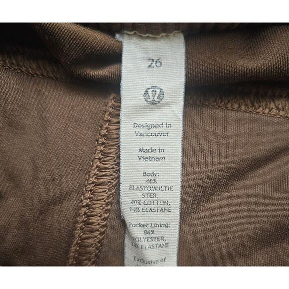 Lululemon Light Utilitech Cargo Pocket High Rise Pants Brown Women’s Size 26 - Picture 6 of 6